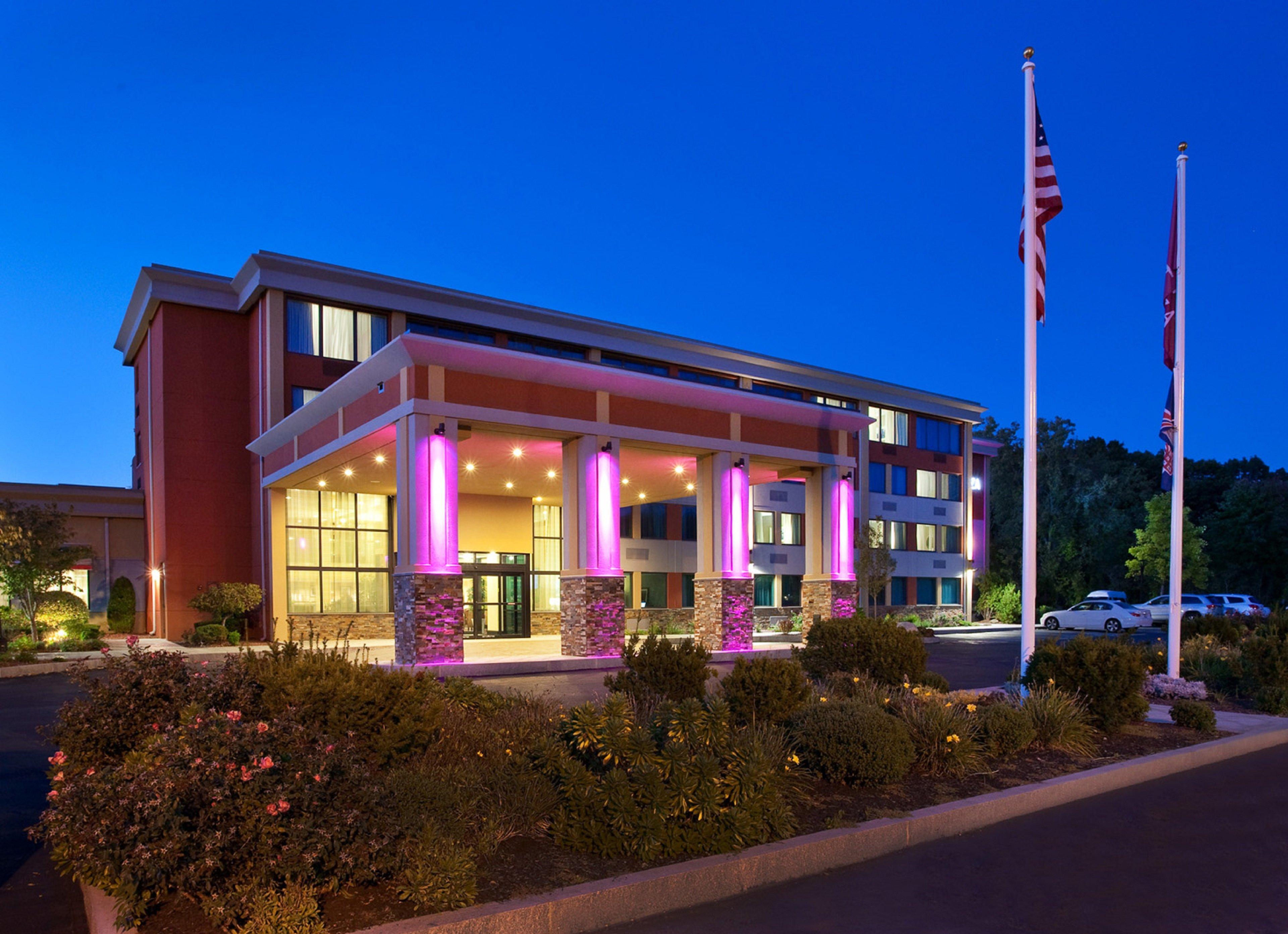 Crowne Plaza Boston - Woburn By Ihg Hotel Exterior photo